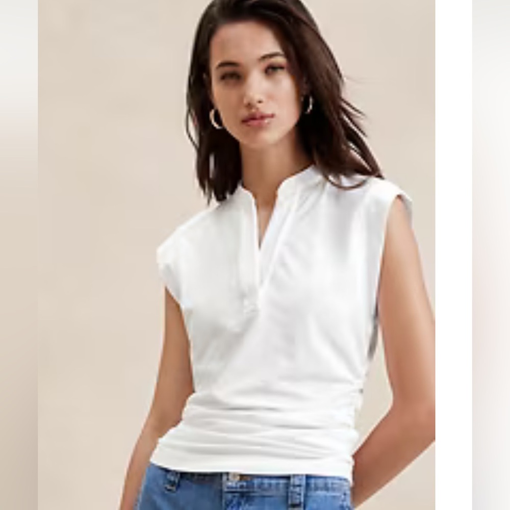 NWT Banana Republic Factory Sleeveless Featherweight Henley - white / size large